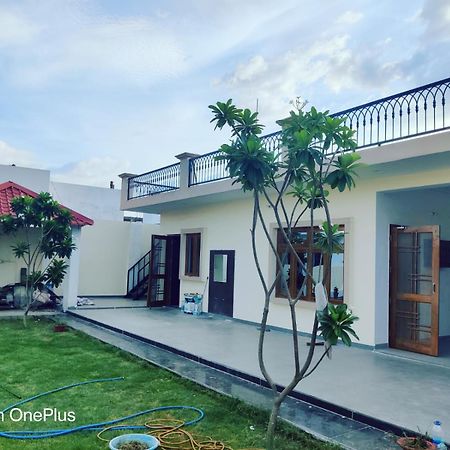 Osho Lifestyle Villa Lucknow Exterior foto